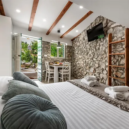 Apartamento California Celopeci